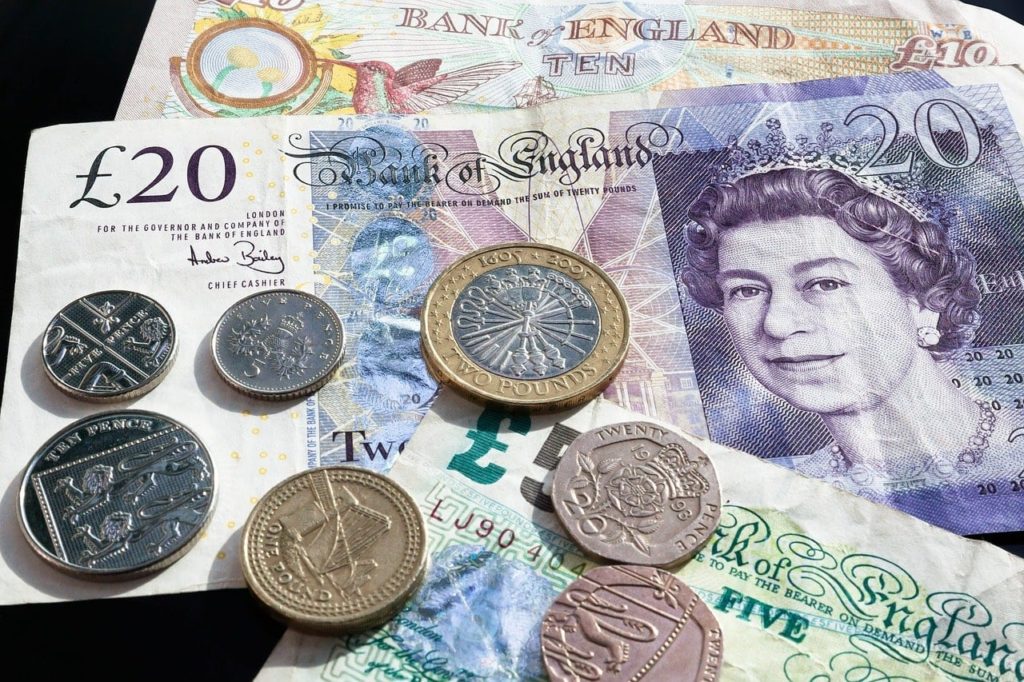 pound 414418 1280